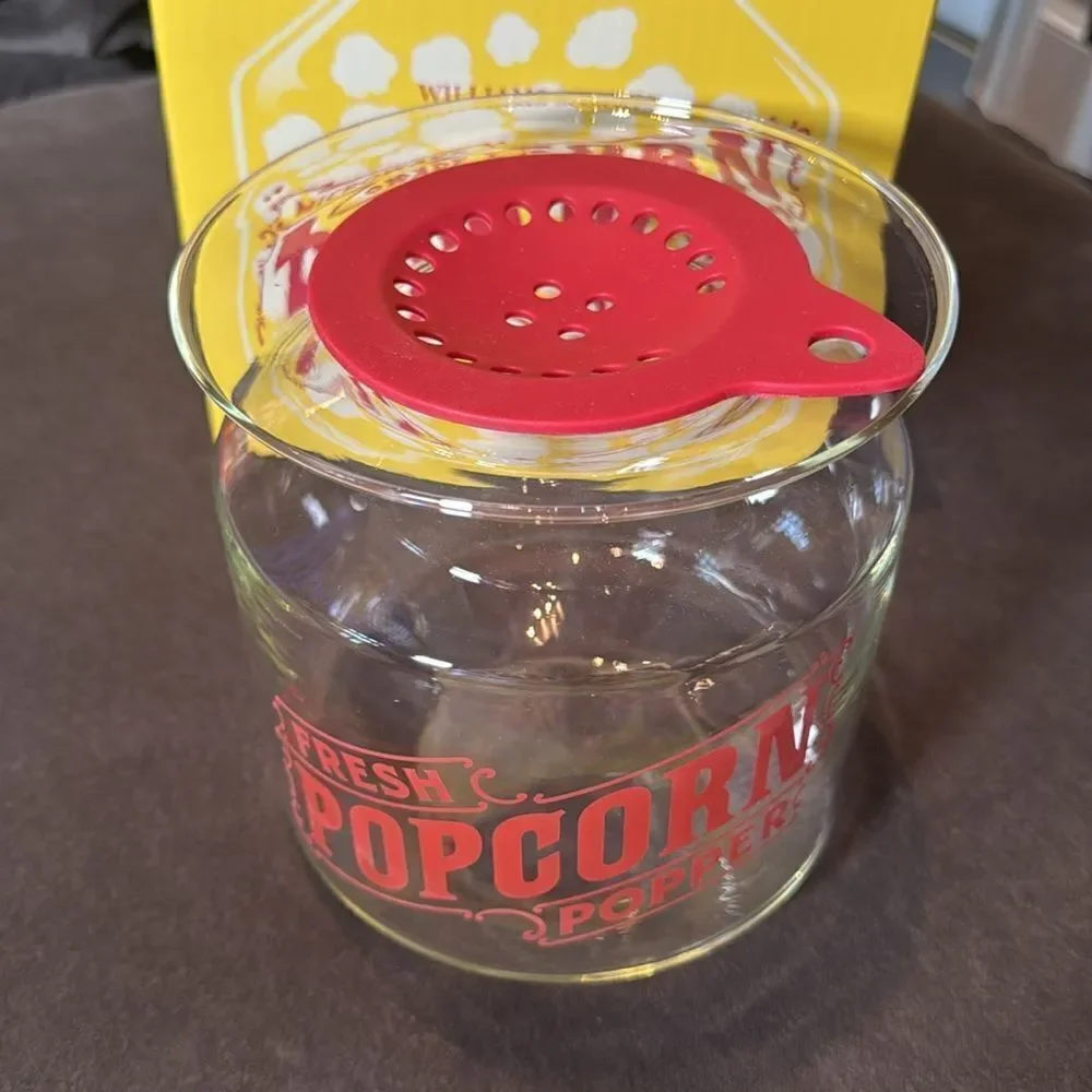 Williams Sonoma Popcorn Popper makes 2.5 qts Brand New